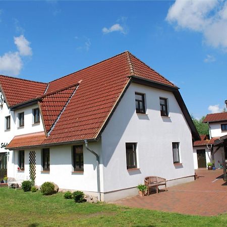 Apartment Gaestehaus Alte Schule-10 By Interhome Dargun Exterior foto